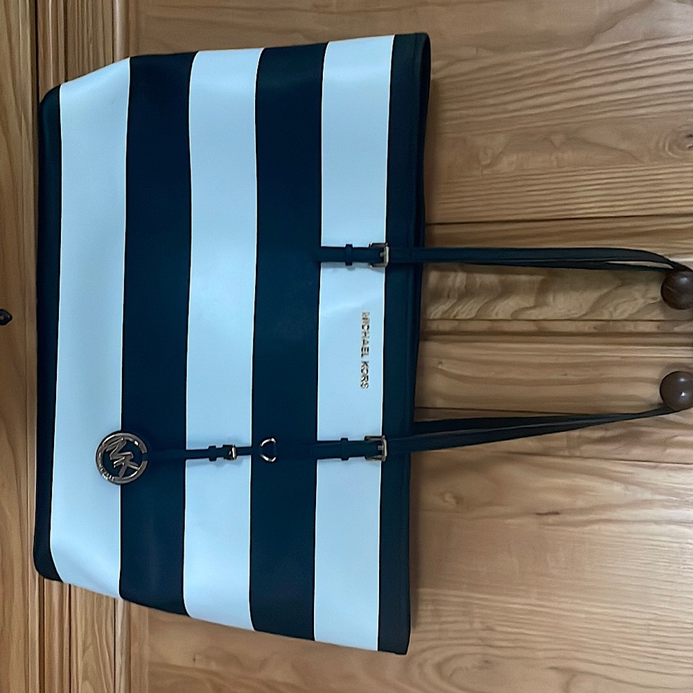 Michael Kors Jet Set Striped Tote